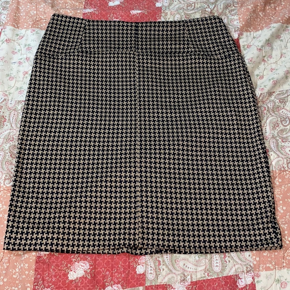 New York & Company Skirt
